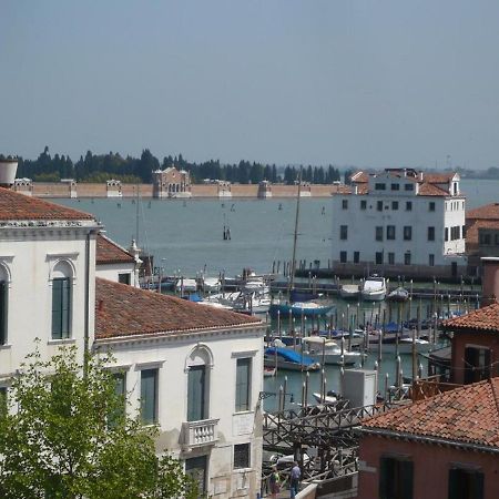 Mori 1 Con Bella Vista Nuovo Appartamento Venecia Exterior foto