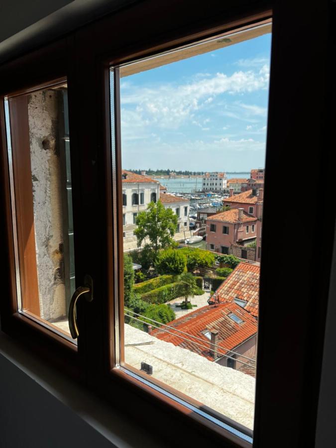 Mori 1 Con Bella Vista Nuovo Appartamento Venecia Exterior foto